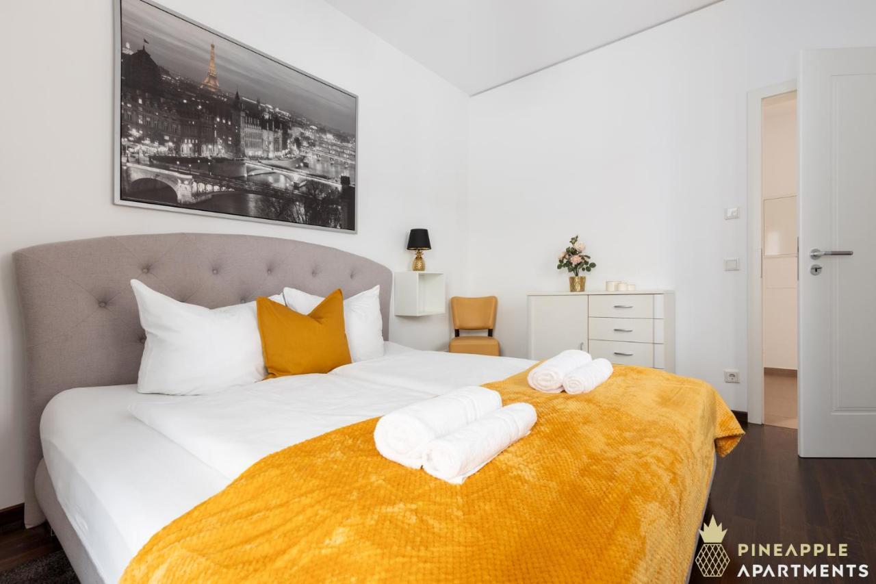 Pineapple Apartments Palais Am Neumarkt - 90 Qm - 1X Free Parking Dresden Exteriör bild