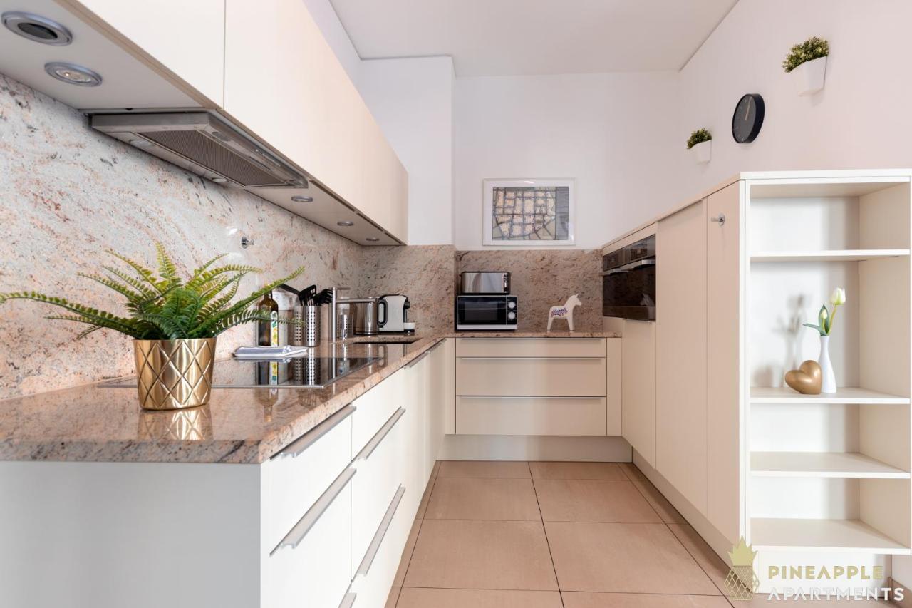 Pineapple Apartments Palais Am Neumarkt - 90 Qm - 1X Free Parking Dresden Exteriör bild
